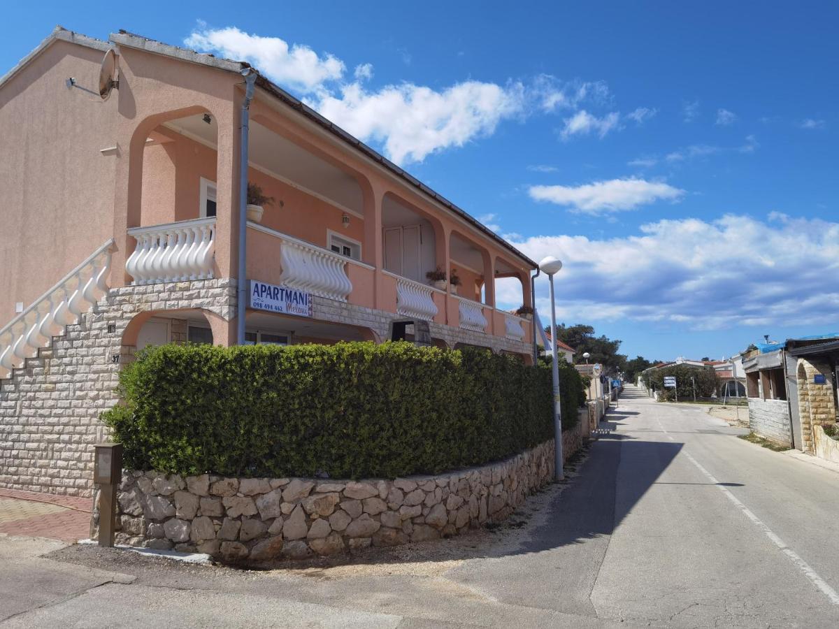 Apartment Melani Vir Exterior photo